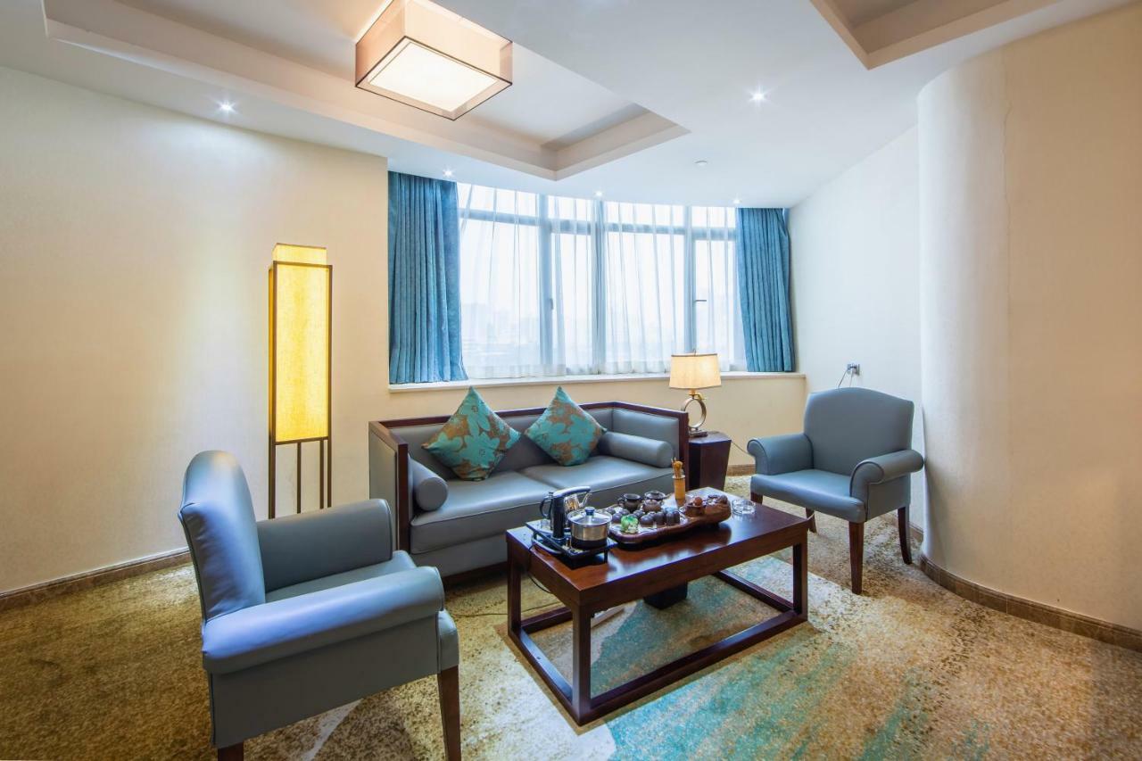 Guangzhou Seaman Club Hotel Exterior foto